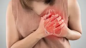 Longevity doctor shares 5 heart attack signs women should never ignore, from unusual fatigue to jaw pain