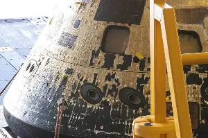 Artemis crew urges unity on 'lifeboat' Earth