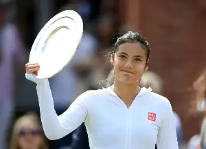 Emma Raducanu denied first ever grass title as Donna Vekic claims Queen's Club crown