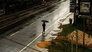 Monsoon fatigue: Why you feel low on energy even without being sick | Experts explain