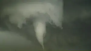 Beatrice tornado warning: Ellis, Harbine in Nebraska also on alert; scary visuals of storm emerge