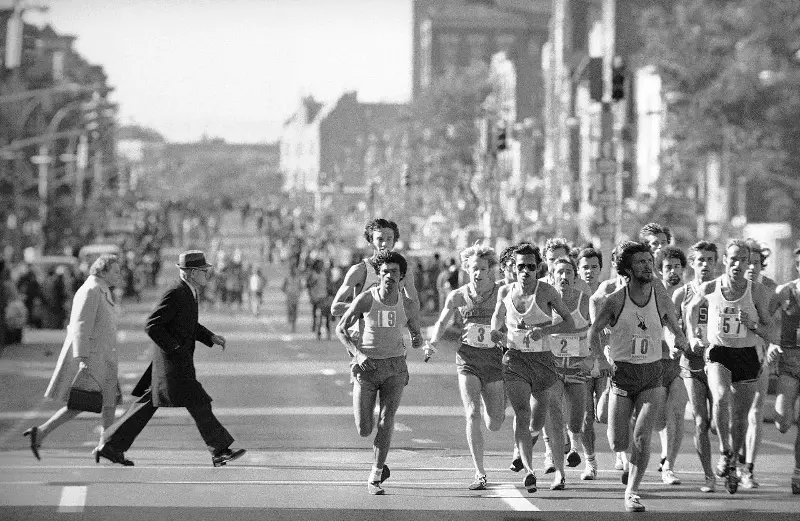 Sunday Oct. 23, 1977, New York. 5,000 long-distance runners poured over the Verrazado-Narrows Bridge and through New York’s five Boroughs to finish in Central Park
                                    AP Photo