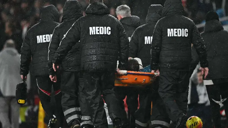 Bradley injury: Update on Liverpool defender