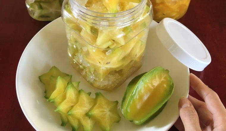 Khế chua ngâm đường phèn trị bệnh gì?- Ảnh 1.