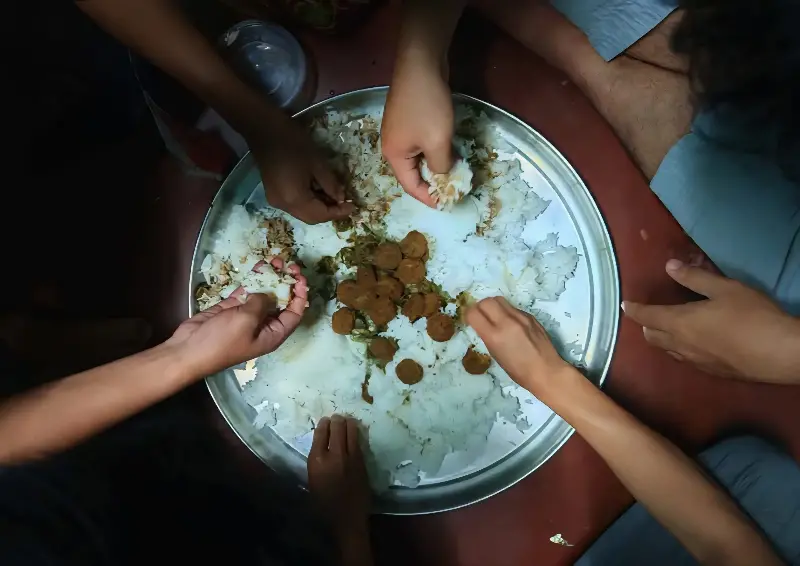 Meranaws bond over food made flavorful with palapa