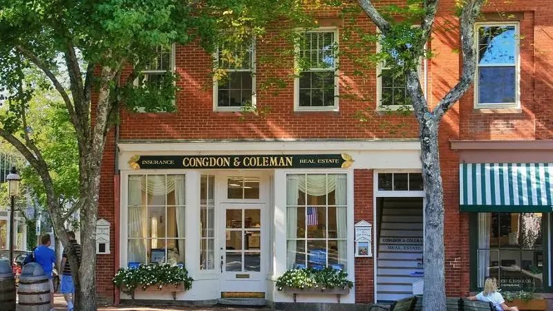 Real Estate Office in Red Brick Building, Nantucket, Massachusetts, USA.