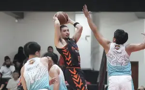Quezon drubs Negros, remains 2nd in South in MPBL