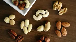 Why is Gurugram Obesity Surgeon warning against heavy dry fruit intake? Check correct daily dose of almonds &amp; walnuts