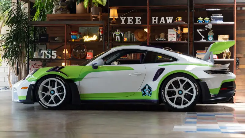 Porsche 911 GT3 RS Buzz Lightyear Toy Story 5