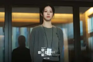 Go Youn-jung Takes on a Deep Emotional Role in New JTBC Drama