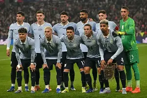 تبخر حلم المونديال الأخير.. سواريز يغيب عن قائمة أوروغواي الرسمية