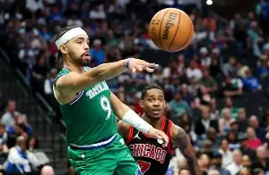 NBA: Ryan Nembhard totals 23 assists as Mavericks roll past Bulls