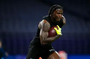 Cowboys’ Reported Draft Target Draws Micah Parsons Comparison