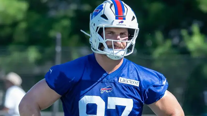 Joey Bosa, Buffalo Bill