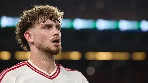Liverpool star Harvey Elliott hit with 'overweight' warning as Valencia loan turns into nightmare