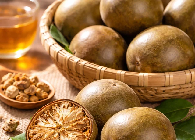 Người bệnh đái tháo đường có nên dùng la hán quả thay đường? - Ảnh 1.