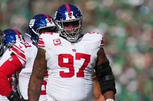 Giants’ Dexter Lawrence Request Trade as Contract Negotiations Stall