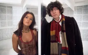Scarves and what knot tell me all I need to know about a man