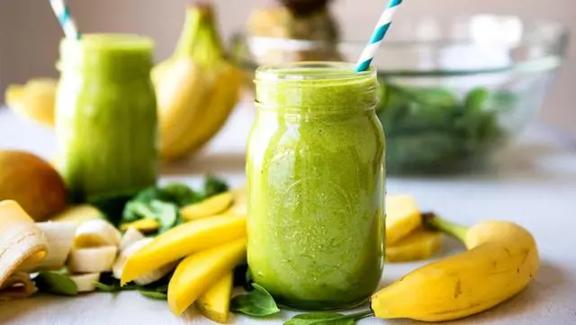 Drink these 4 smoothies every day, and excess fat will automatically 