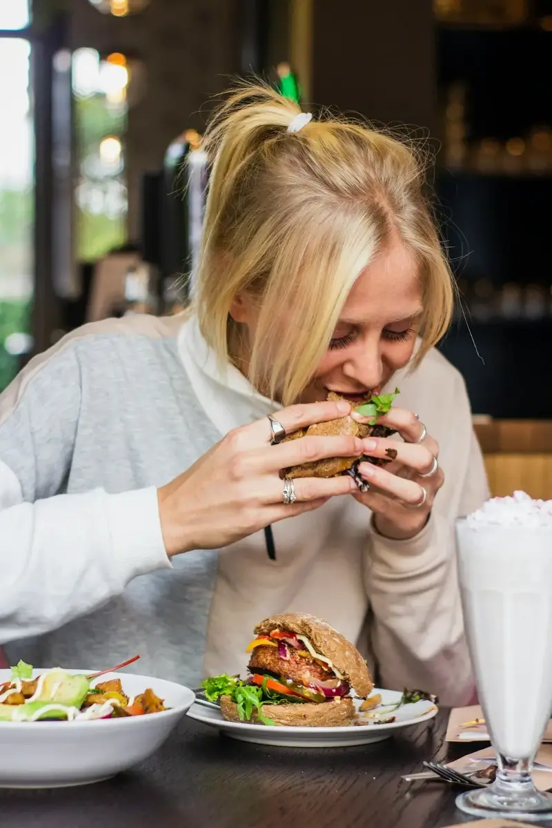 Metabolism rates slow down in the evening, leading to increased fat deposition in the liver.