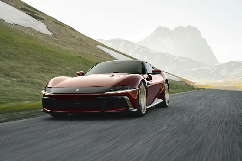 Ferrari 12Cilindri Manuale