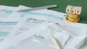 ITR filing deadline in 2 days: Tax experts explain how you can file returns in just 10 minutes